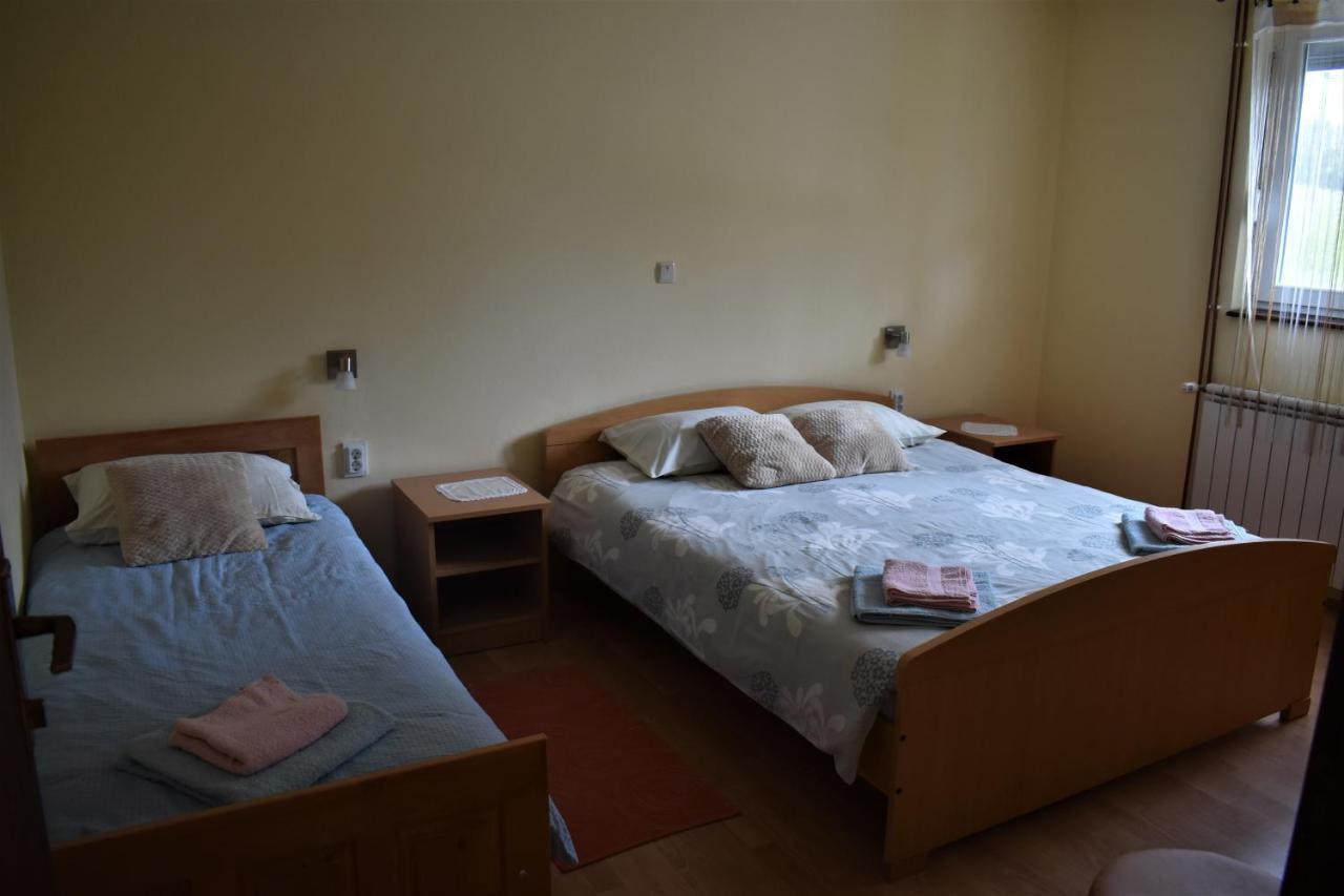 Apartments Sabljak Rakovica Luaran gambar