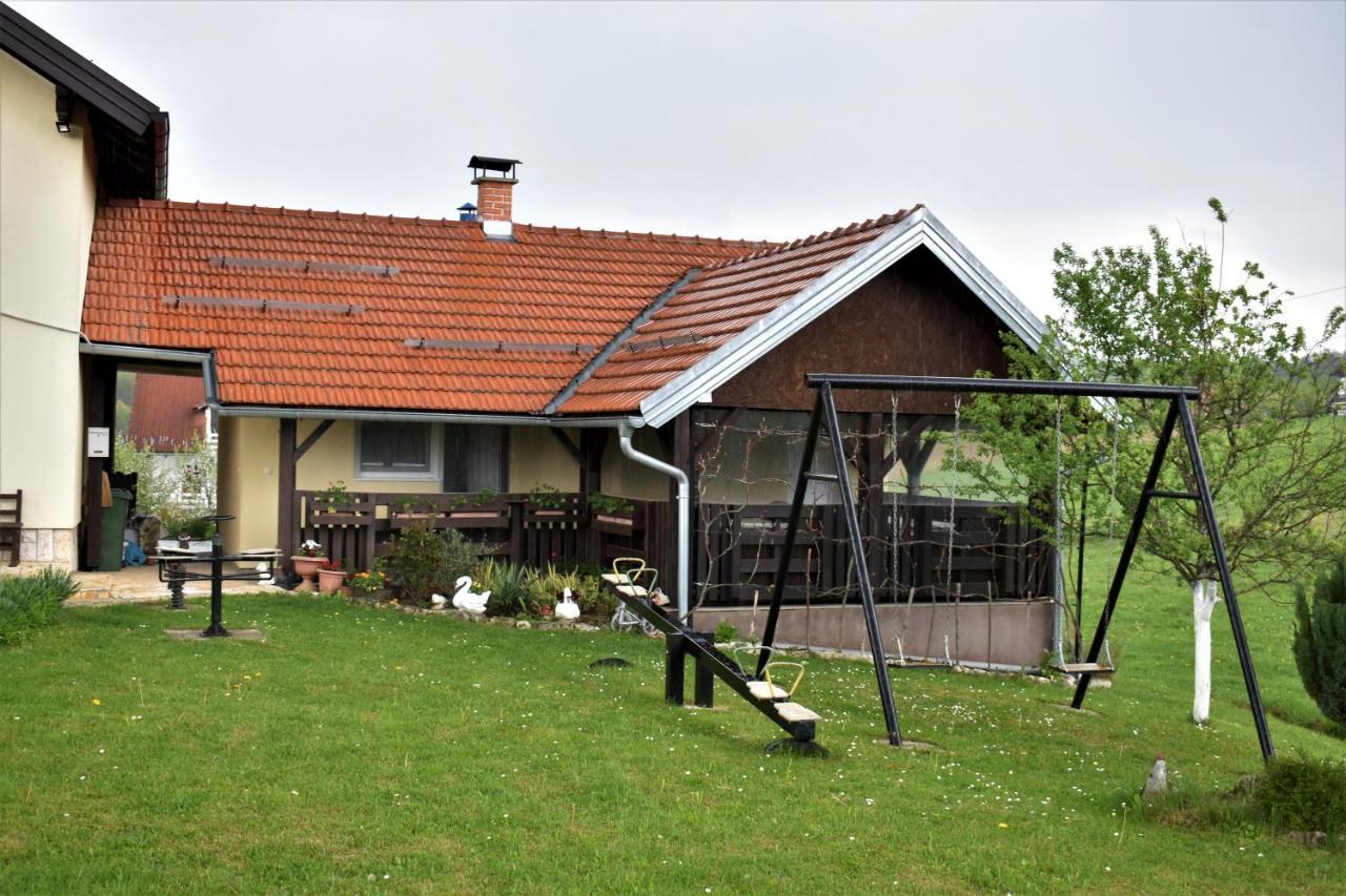 Apartments Sabljak Rakovica Luaran gambar