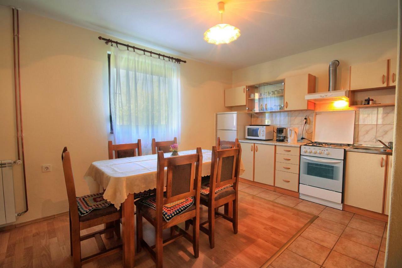 Apartments Sabljak Rakovica Luaran gambar